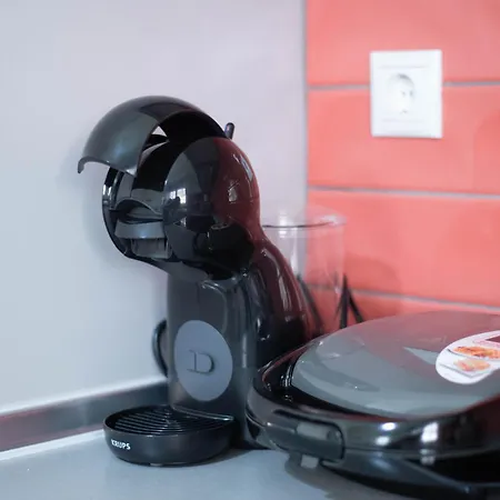 דירה Stella's Minimal טריקלה