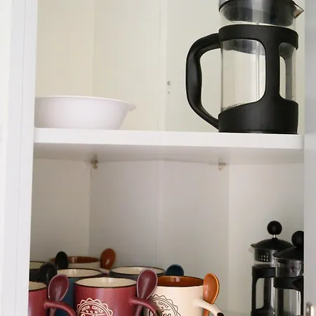 דירה Stella's Minimal טריקלה